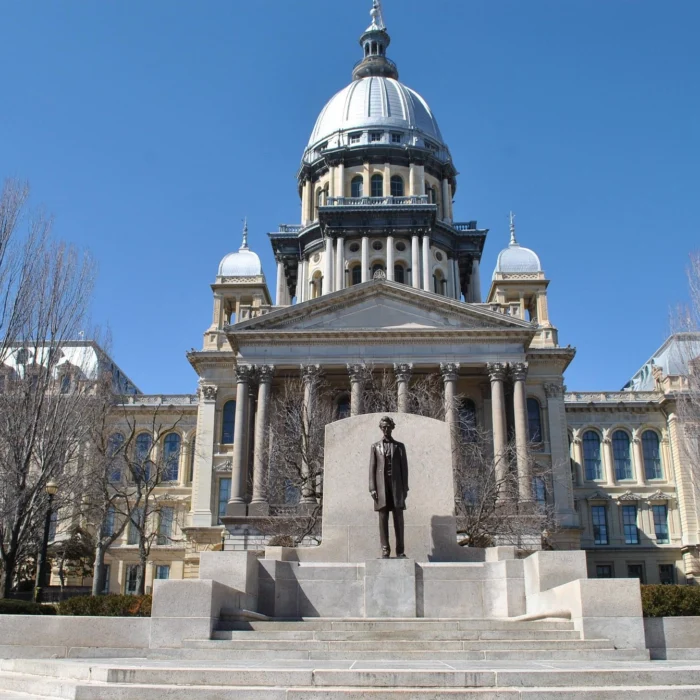 Illinois digital data destruction regulatory laws.