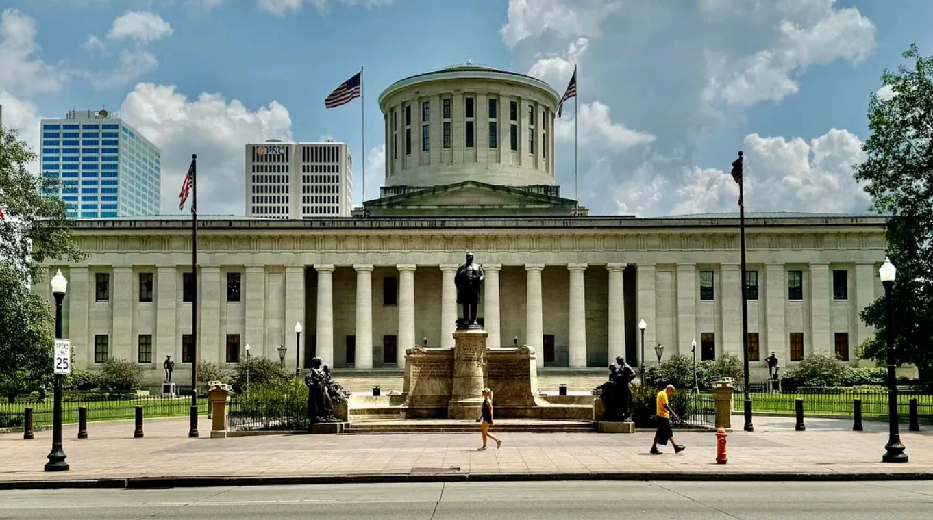 Ohio digital data destruction and e-waste compliance: 2025 guide for enterprises 1 Ohio digital data destruction regulatory laws